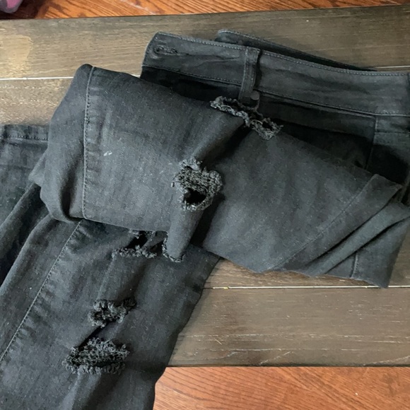 Torrid Ripped Jeans - Picture 5 of 5